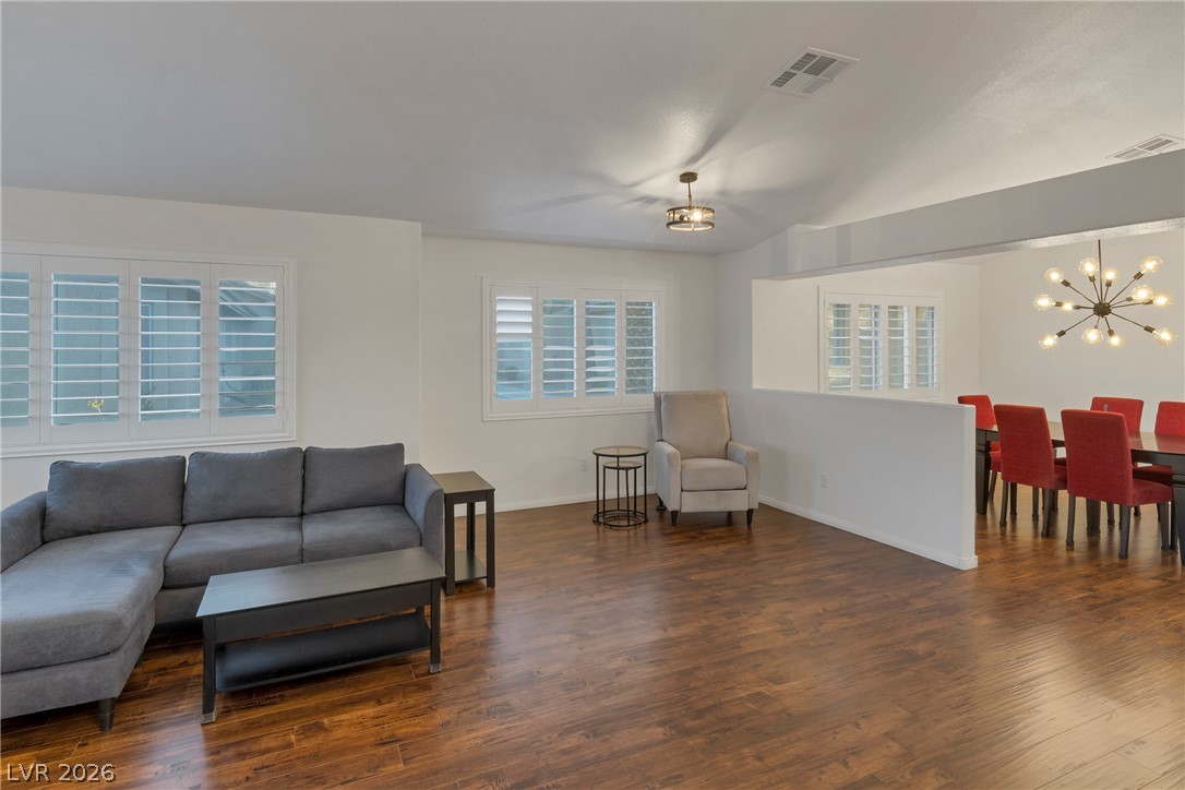 Photo 9 of 33, 2035 E Warm Springs Road #1005