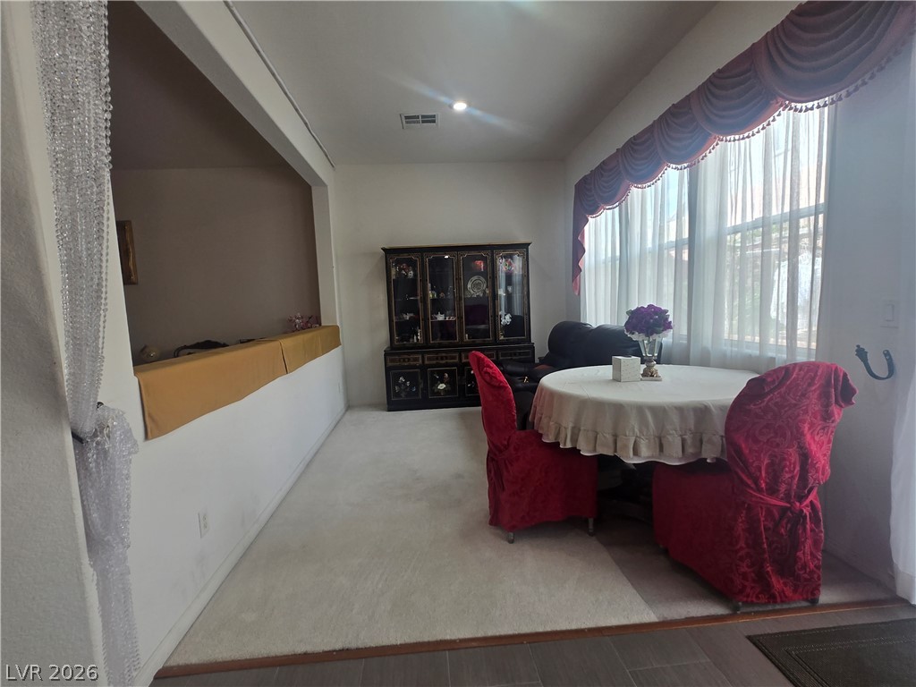 Photo 6 of 10, 10522 Haywood Drive