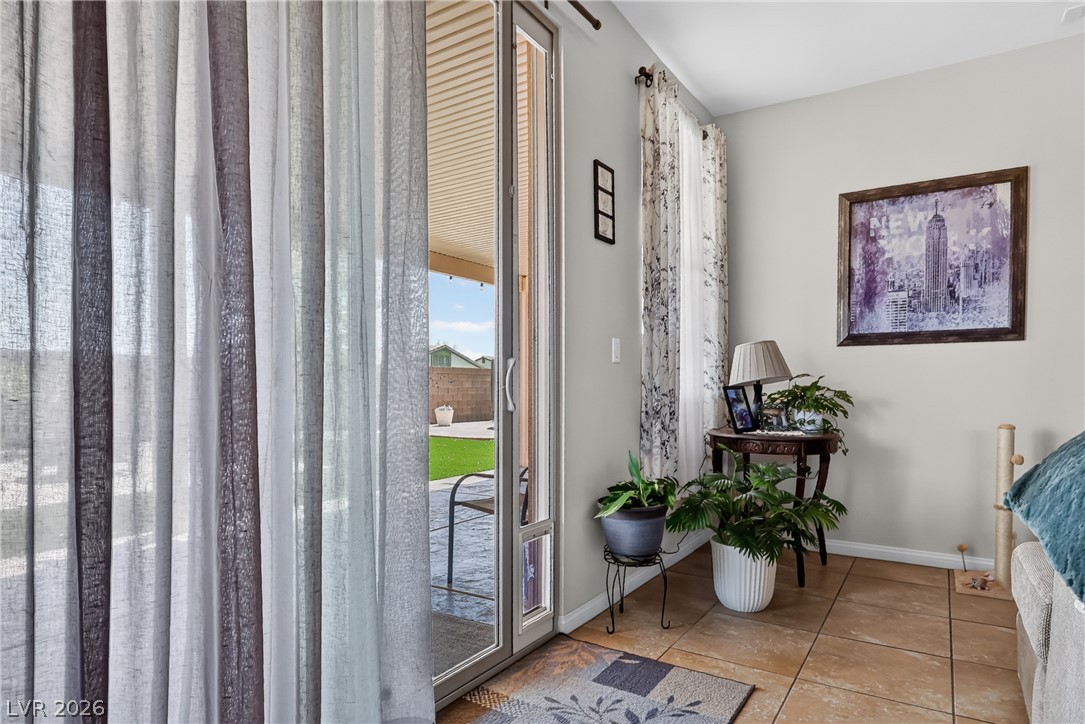 Photo 5 of 2307 Brookfield Bay Avenue