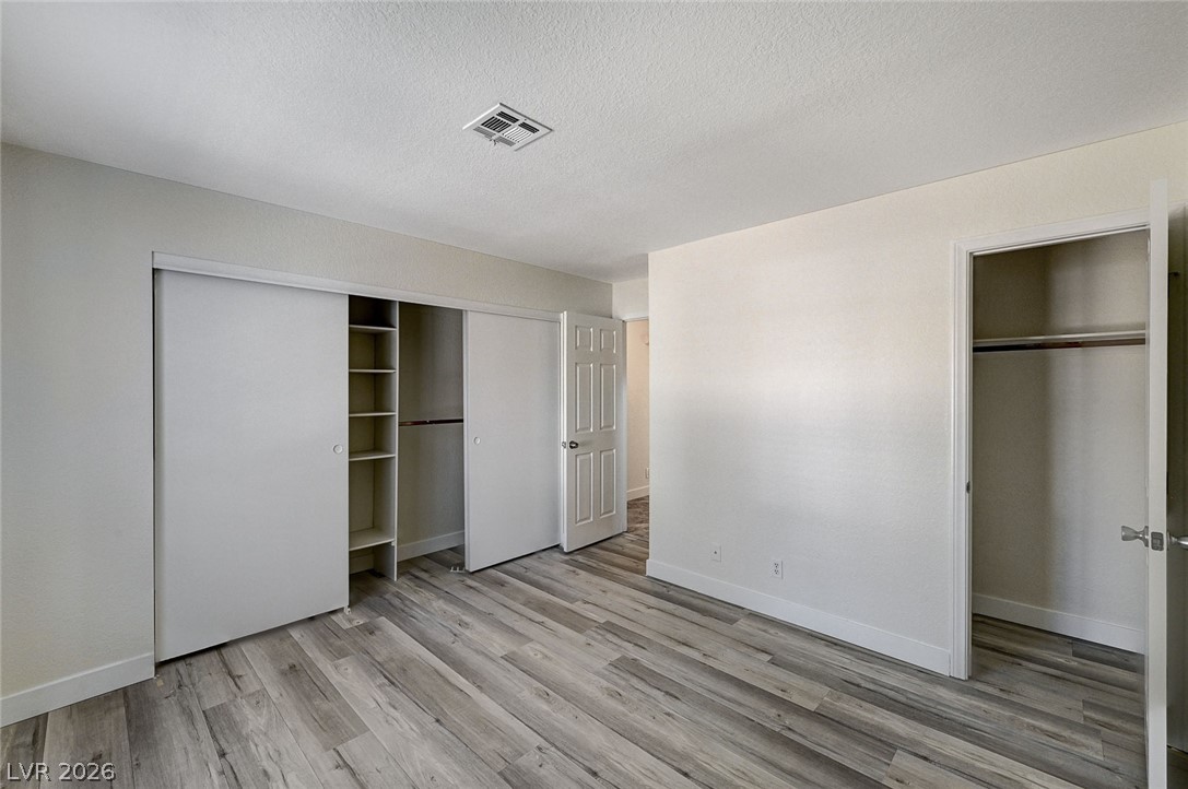 Photo 27 of 37, 2633 S Durango Drive #201