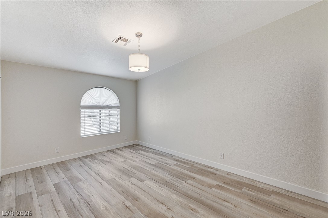 Photo 30 of 37, 2633 S Durango Drive #201