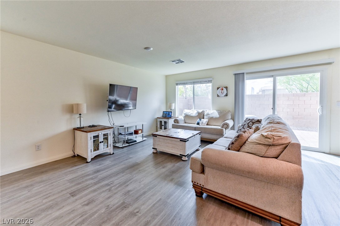 Photo 4 of 10395 Luna Mezzo Street