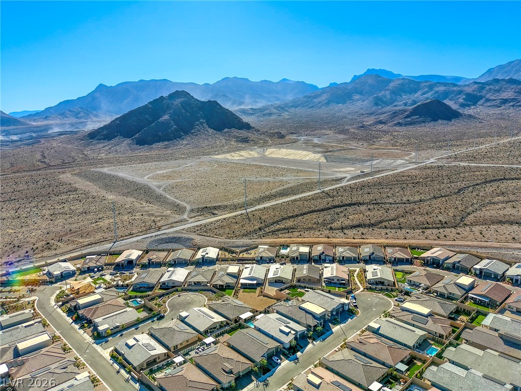 Photo 69 of 80, 6104 Avery Pointe Street
