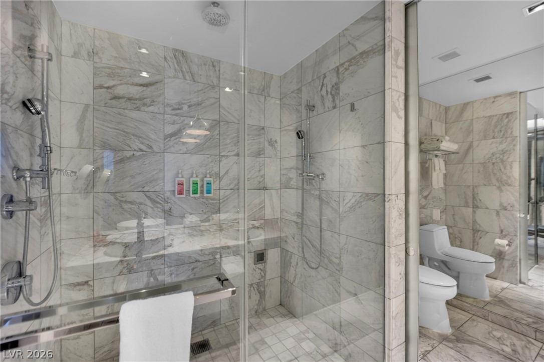 Photo 23 of 71, 4381 W Flamingo Road #2022
