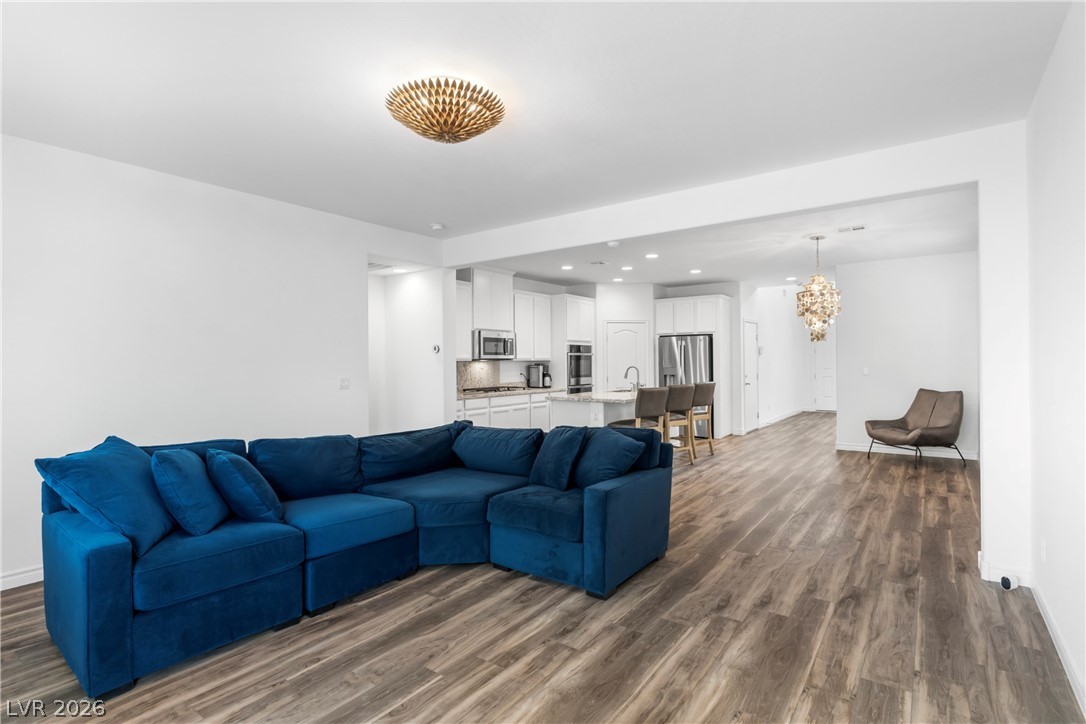 Photo 10 of 40, 12424 Piazzo Street