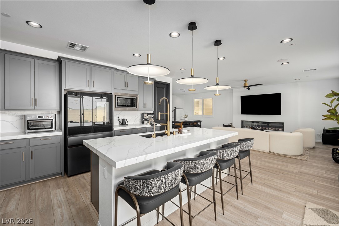 8836 Scalpay Street, Las Vegas 89166