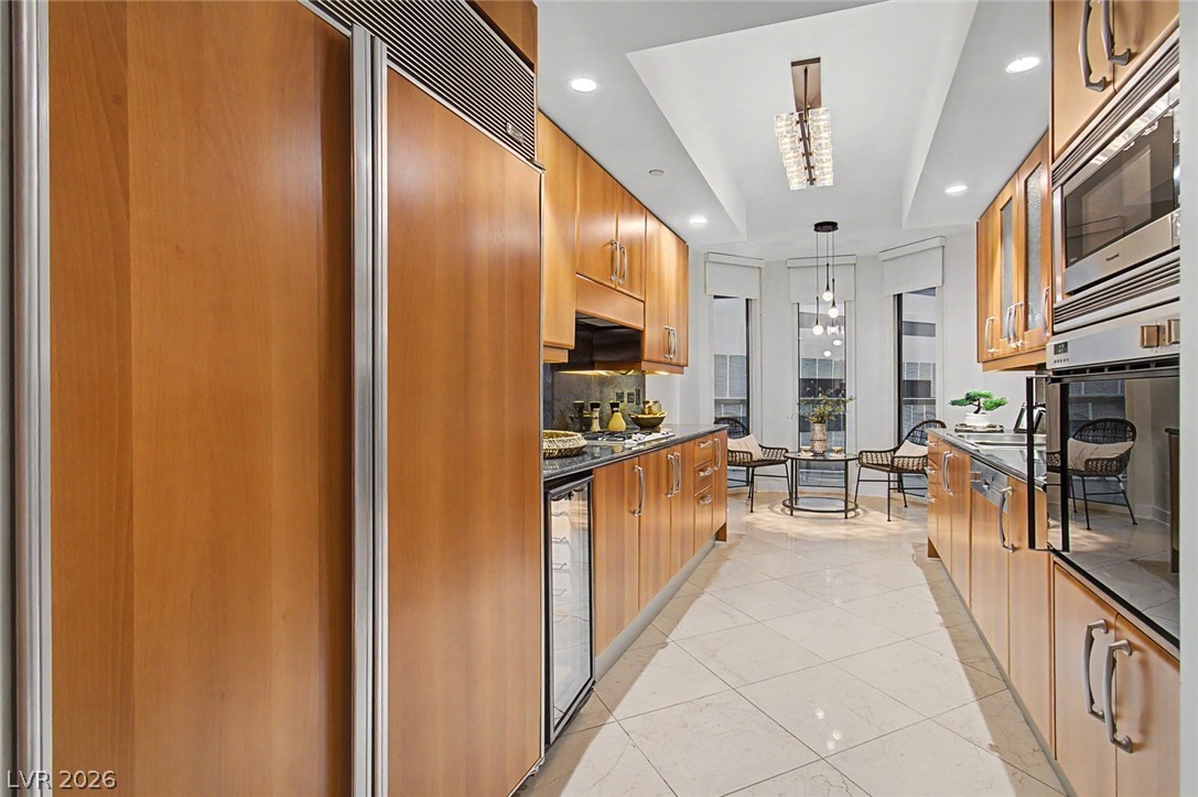 2877 Paradise Road #906, Las Vegas 89109