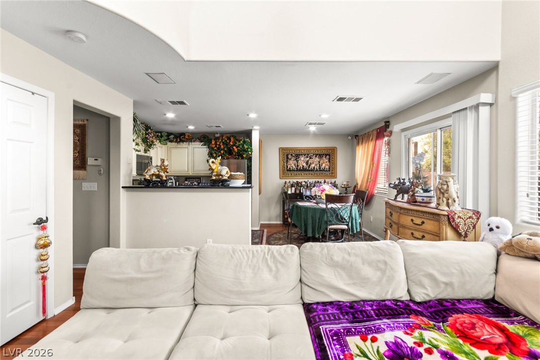 Photo 9 of 47, 11905 Haven Street