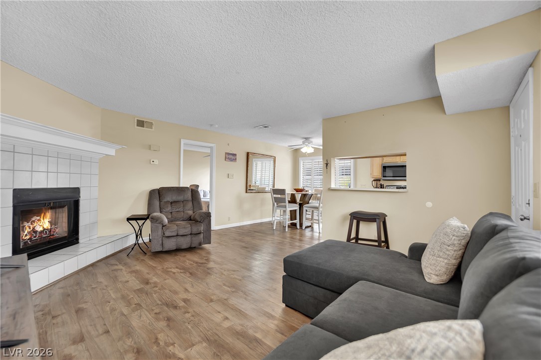 5340 Rod Court #102, Las Vegas 89122