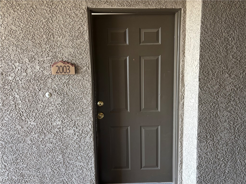 Photo 4 of 8250 N Grand Canyon Drive #2003