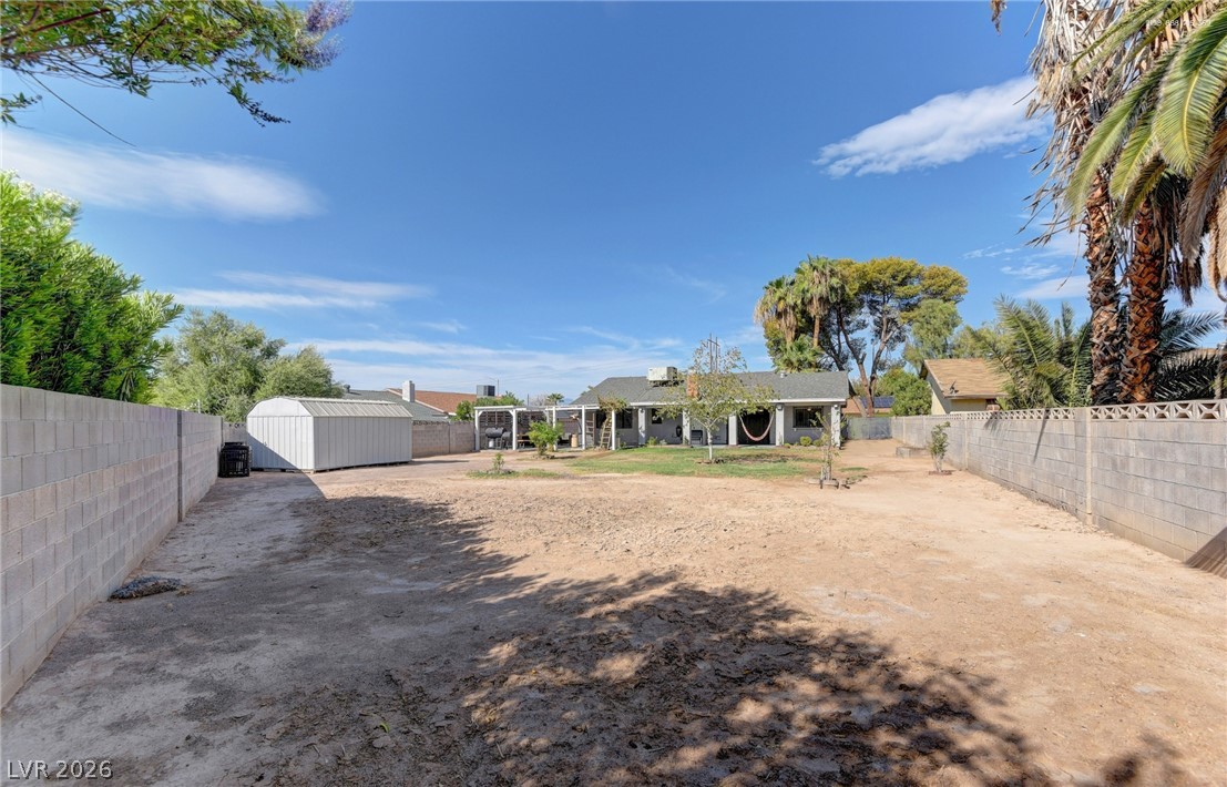 Photo 4 of 1908 Niblick Circle