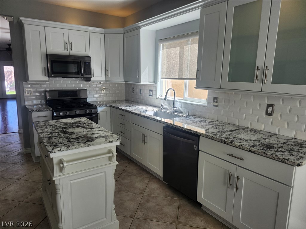 Photo 10 of 64, 2312 Willow Wren Drive