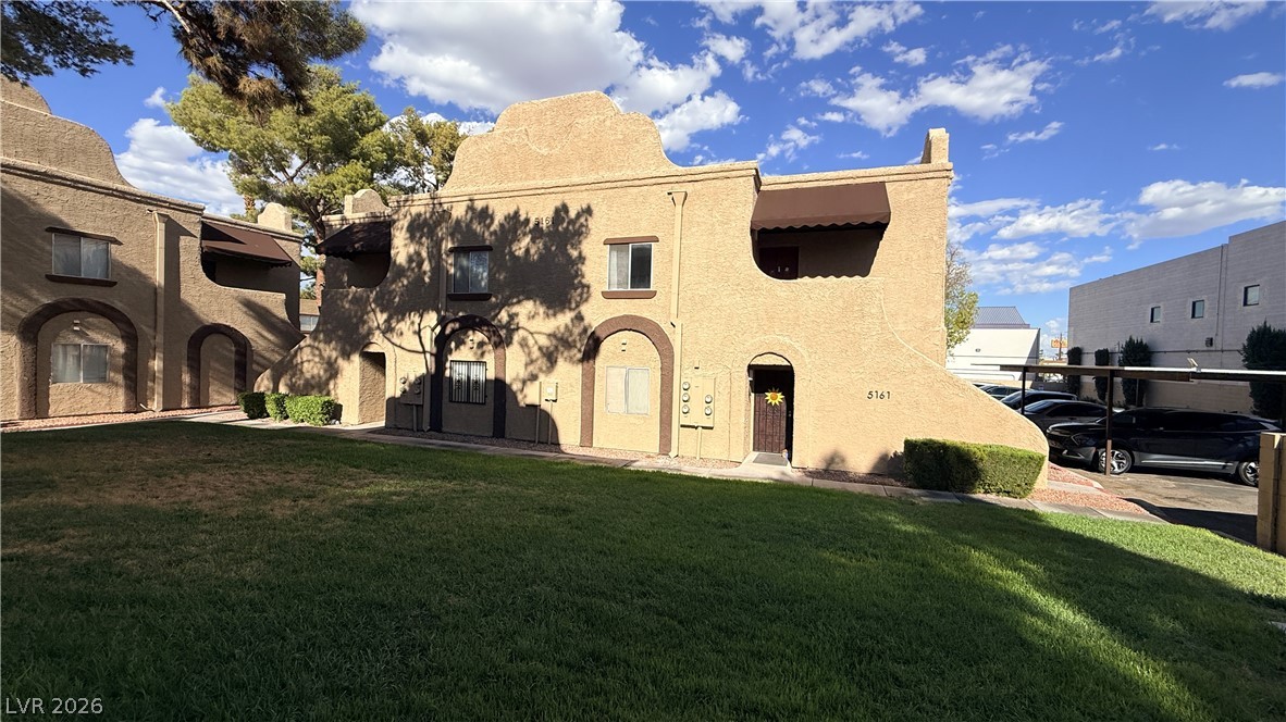 5161 PIONEER Avenue #202, Las Vegas