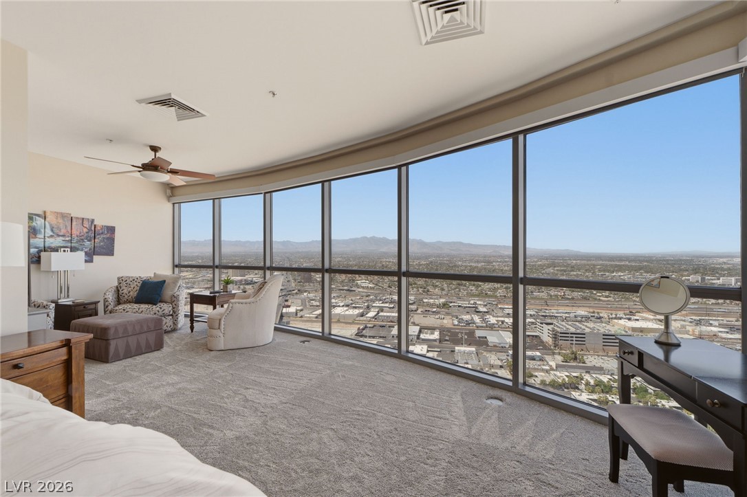 Photo 24 of 69, 200 W Sahara Avenue #4004