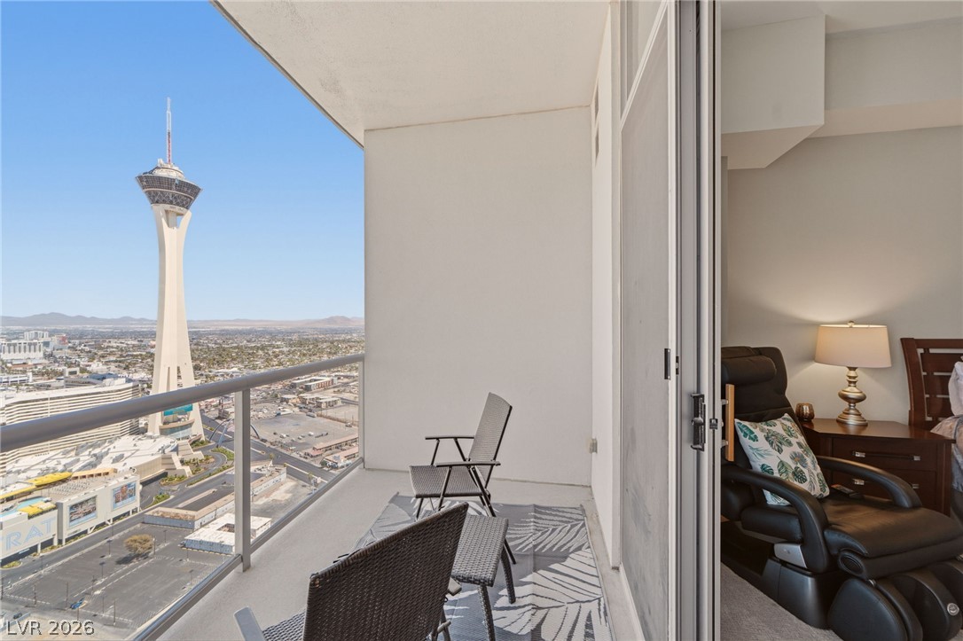 Photo 41 of 69, 200 W Sahara Avenue #4004
