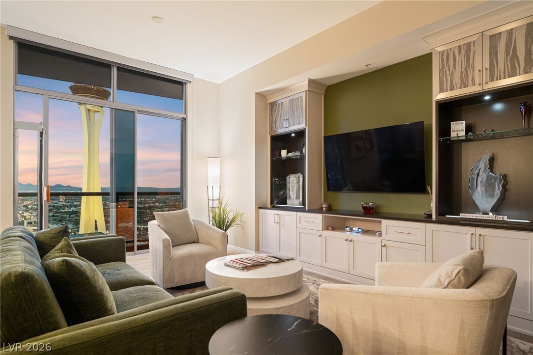 Photo 52 of 69, 200 W Sahara Avenue #4004