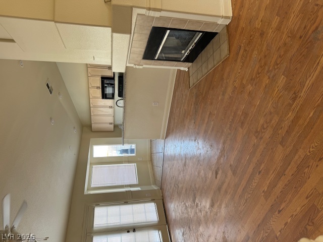 Photo 3 of 4848 Califa Drive