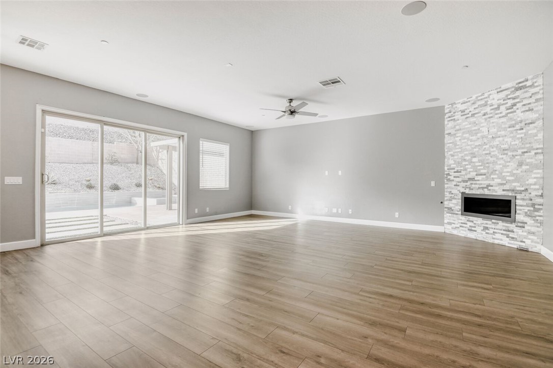 Photo 5 of 2779 Hera Heights