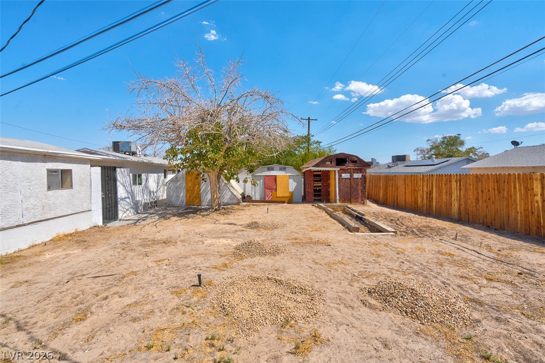 Photo 22 of 22, 4313 El Conlon Avenue