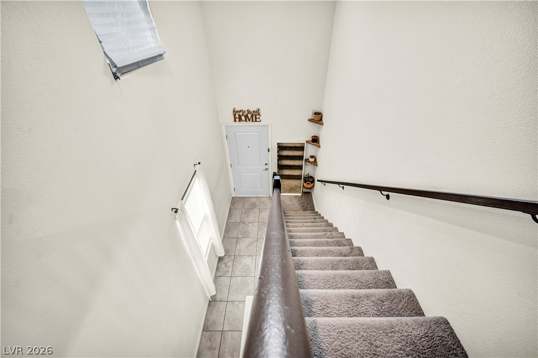 Photo 15 of 27, 5037 Bloodhound Street