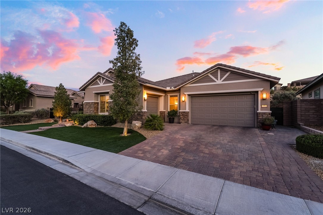 11111 Luna Blanca Drive, Las Vegas 89138