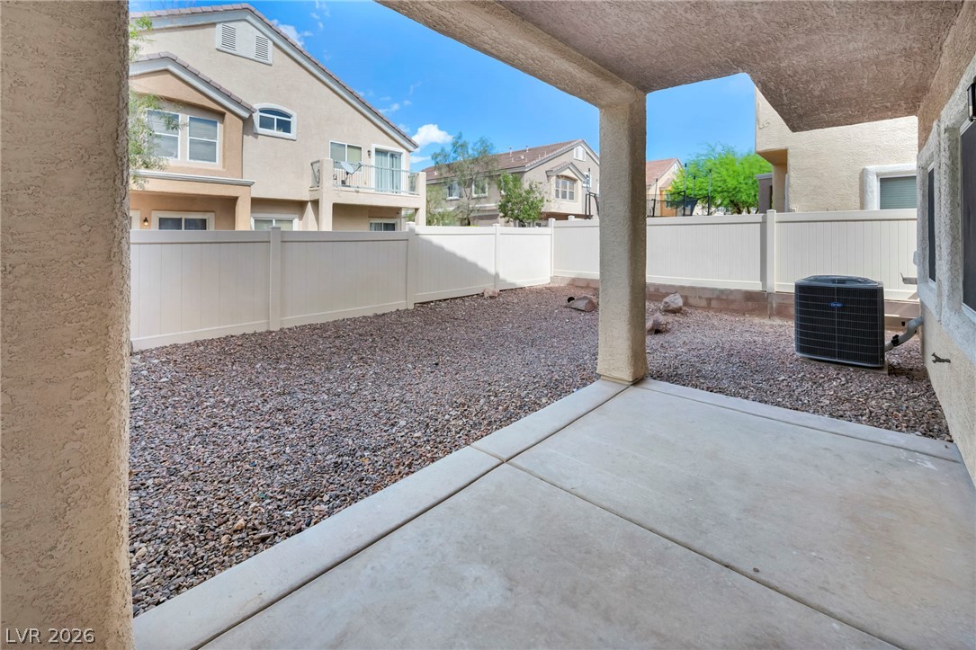 Photo 36 of 45, 1144 Harts Bluff Place #2