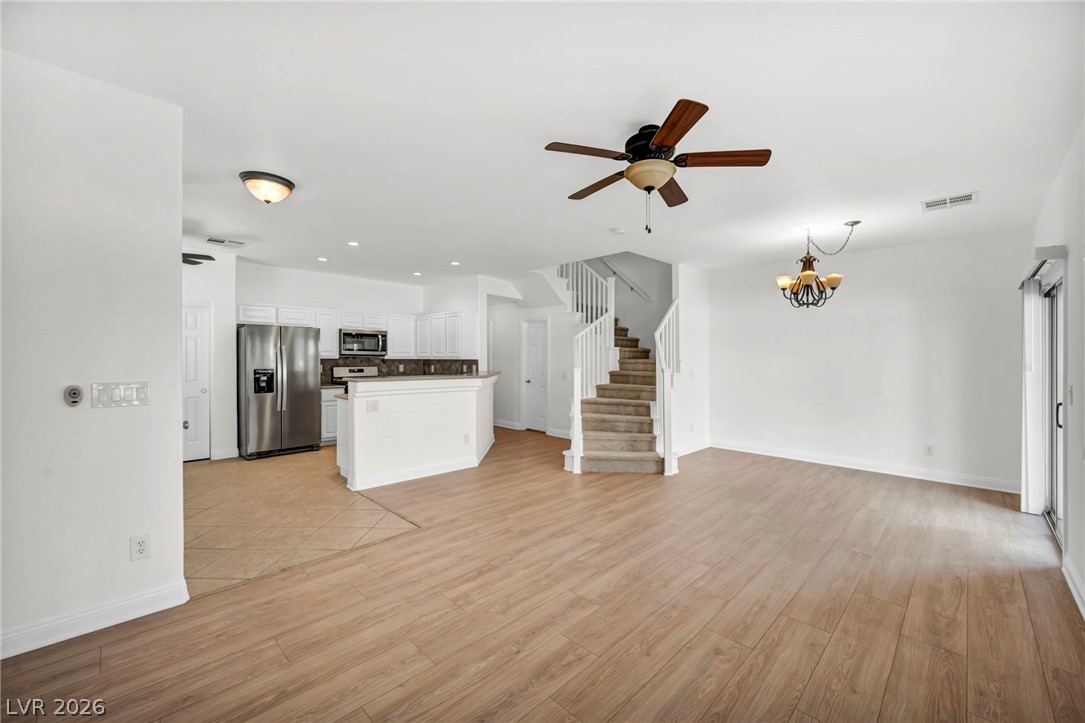 Photo 13 of 45, 1144 Harts Bluff Place #2