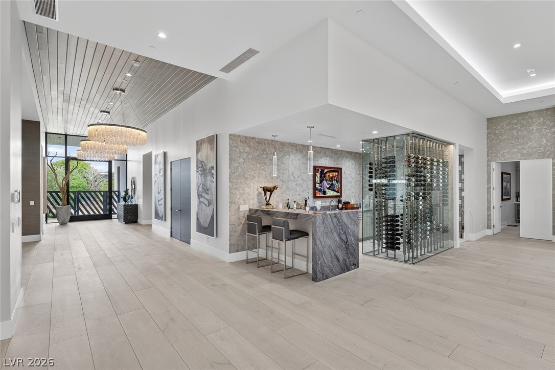 Photo 33 of 69, 43 Crested Cloud Way