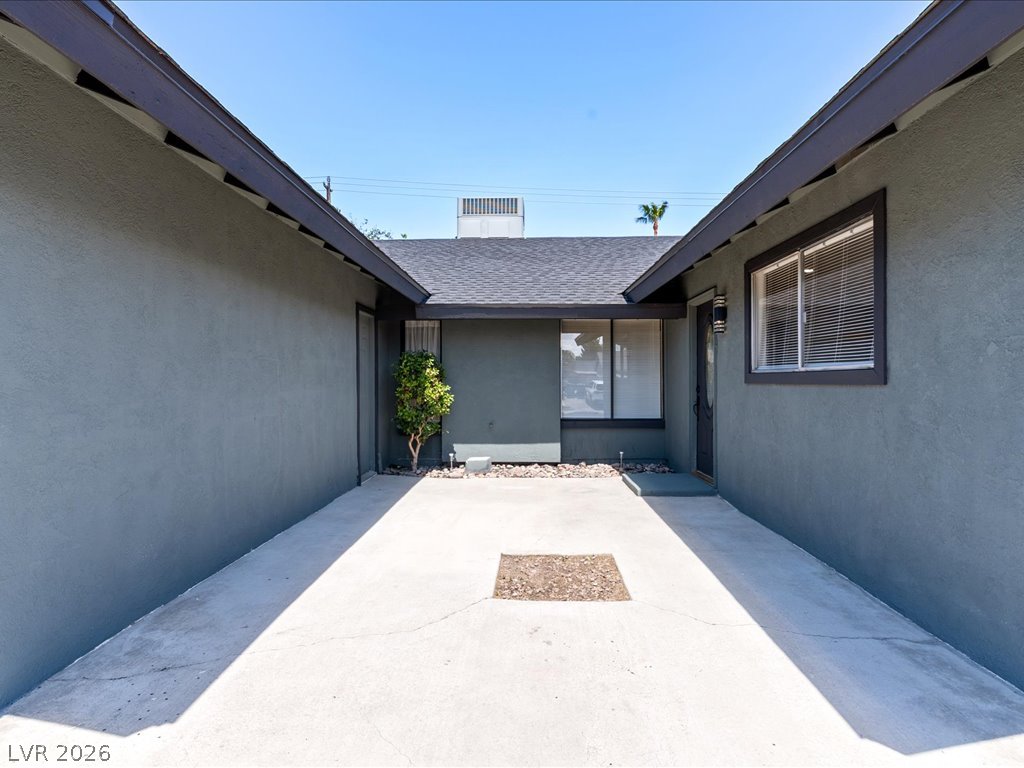 Photo 5 of 5282 Stampa Avenue