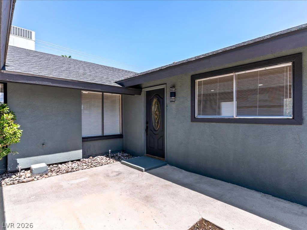 Photo 6 of 57, 5282 Stampa Avenue