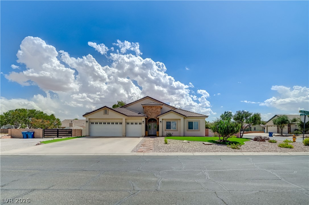 1461 Lake Valley Drive, Logandale 89021