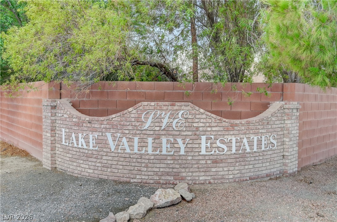 Photo 4 of 1461 Lake Valley Drive