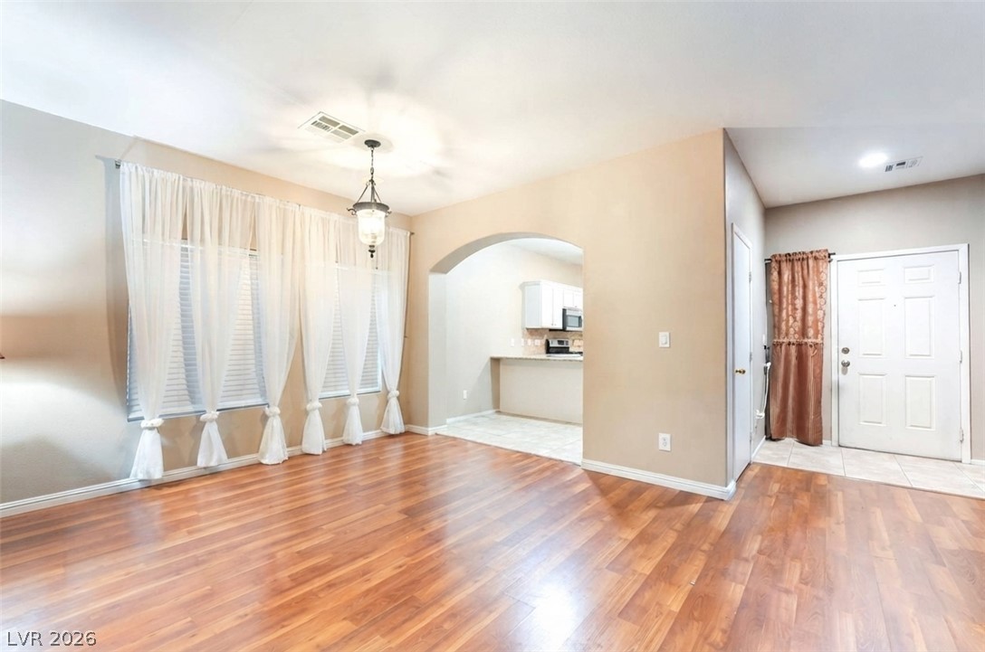 Photo 5 of 5113 Mambo Vista Avenue