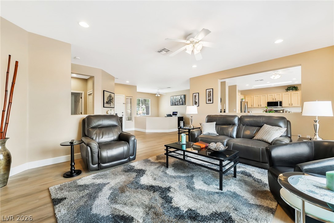 Photo 5 of 2570 Terrytown Avenue