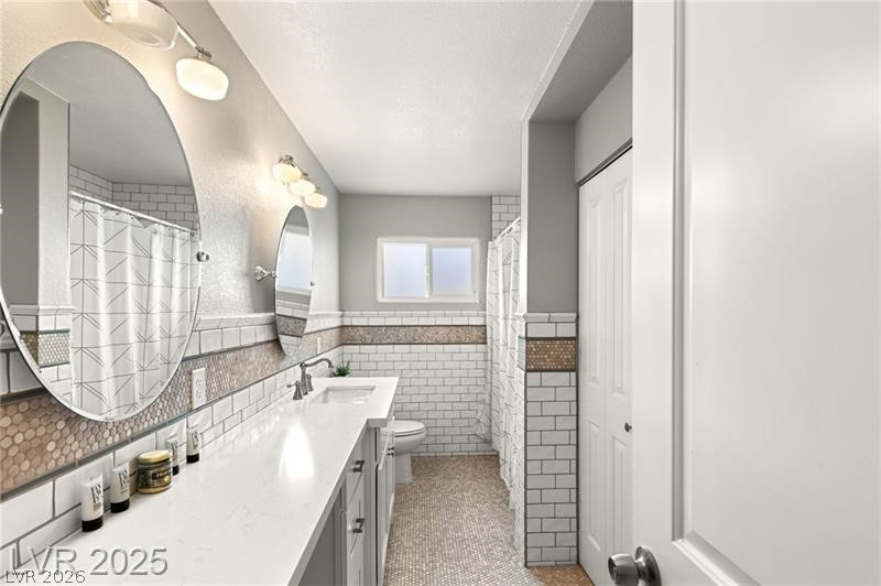 Photo 12 of 18, 1707 S 8th
