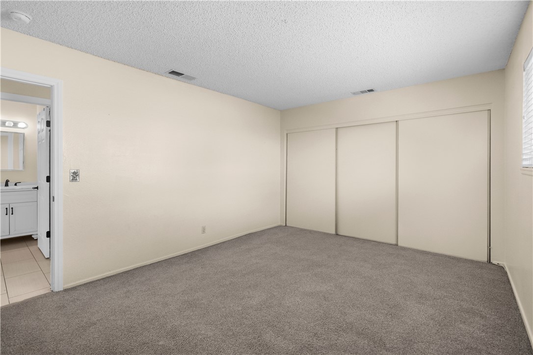 Photo 10 of 30, 4734 Roberta Street #4