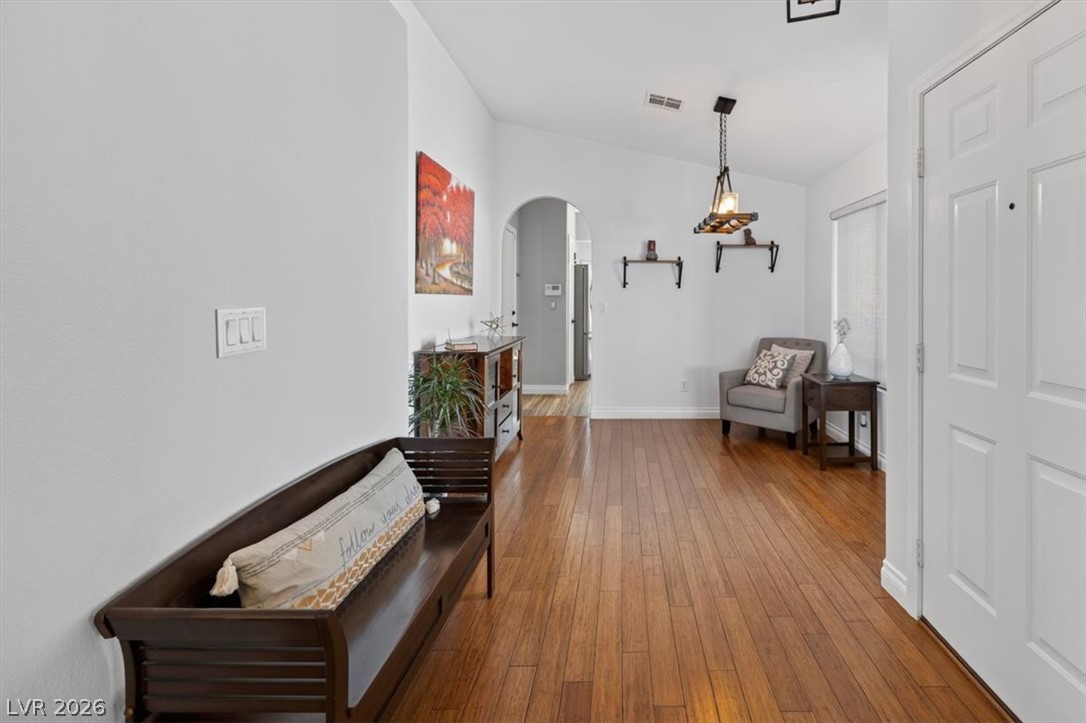 Photo 3 of 9686 Giddings Avenue