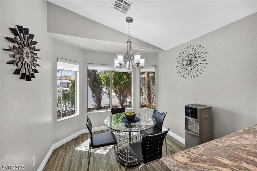 Photo 9 of 31, 9686 Giddings Avenue