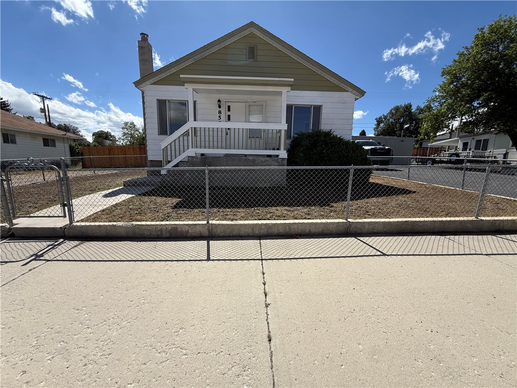 850 Avenue I, Ely