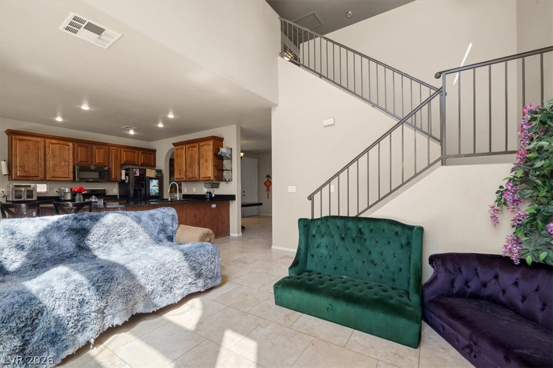 Photo 9 of 38, 7617 Montblanc Court
