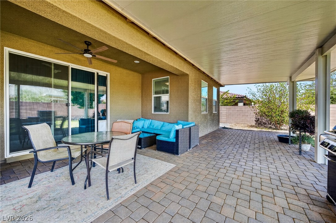 Photo 22 of 44, 4920 Peppertree Street