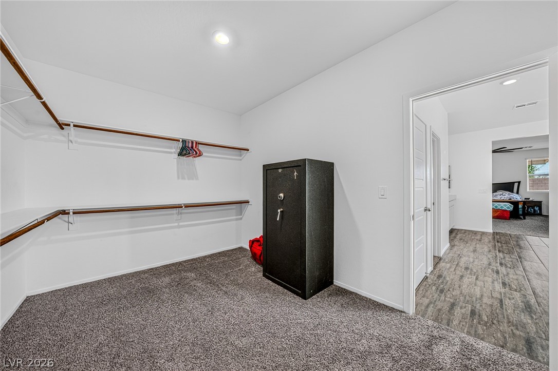 Photo 8 of 44, 4920 Peppertree Street