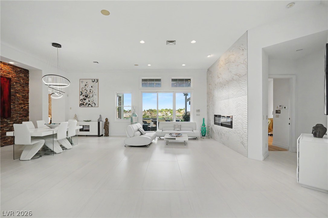 1358 Opal Valley Street, Henderson 89052