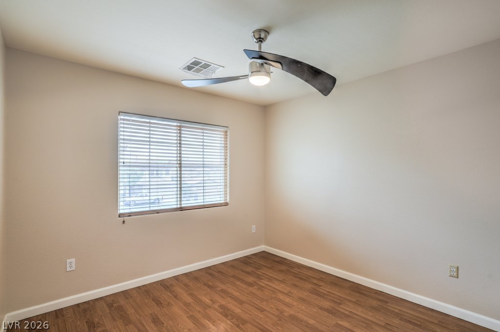 Photo 31 of 40, 8684 Rowland Bluff Avenue