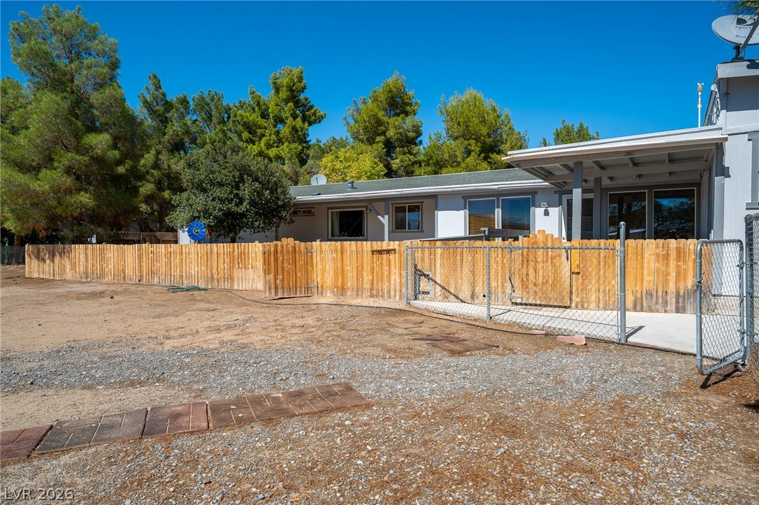 Photo 46 of 56, 1921 Las Casitas Street