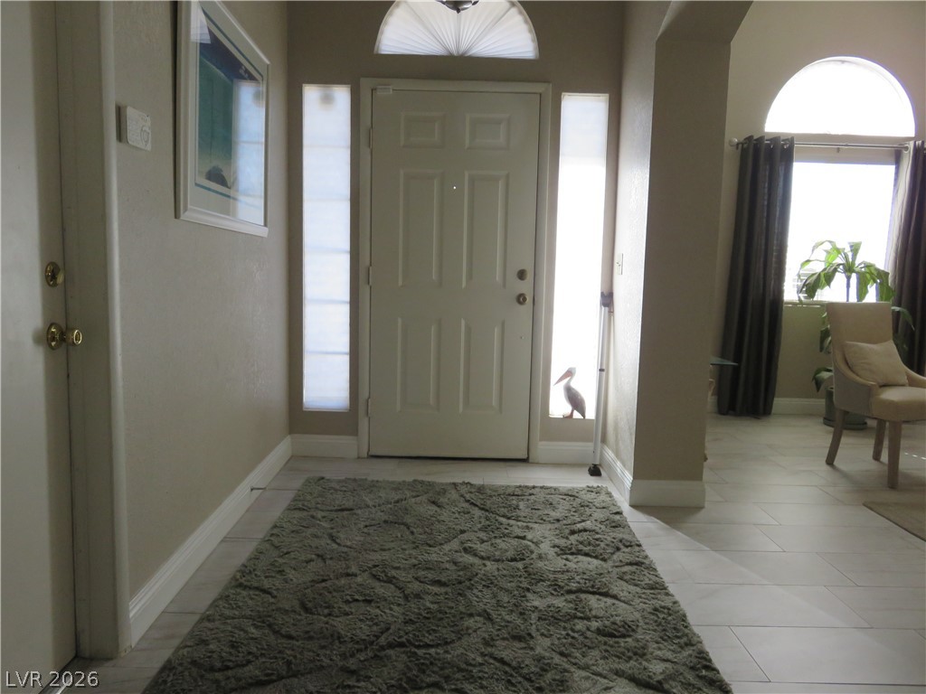 Photo 11 of 48, 6208 Sierra Pines Court