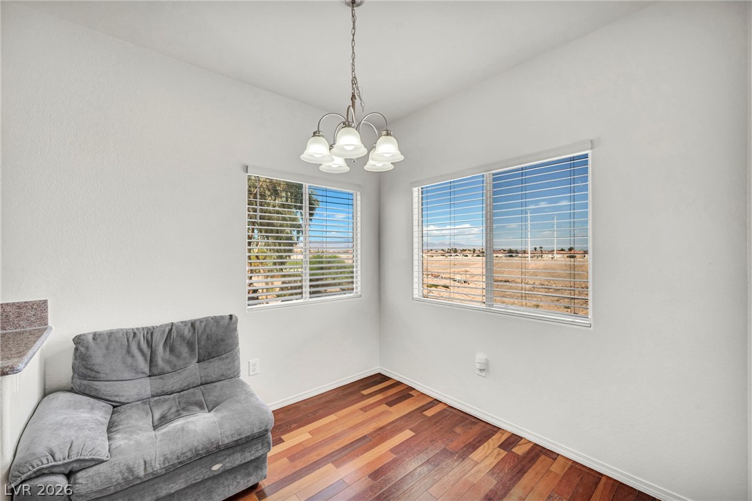 Photo 10 of 34, 1050 E Cactus Avenue #2088