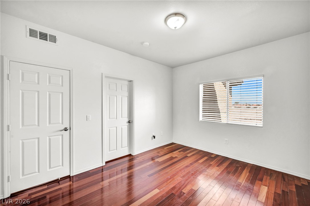 Photo 15 of 34, 1050 E Cactus Avenue #2088