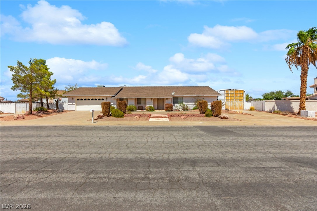 270 E Middleton Drive, Henderson 89015