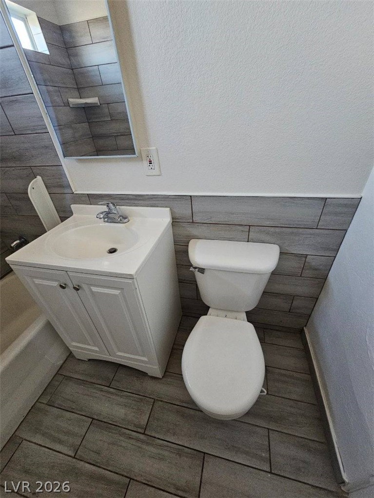 Photo 3 of 709 N 11th Street